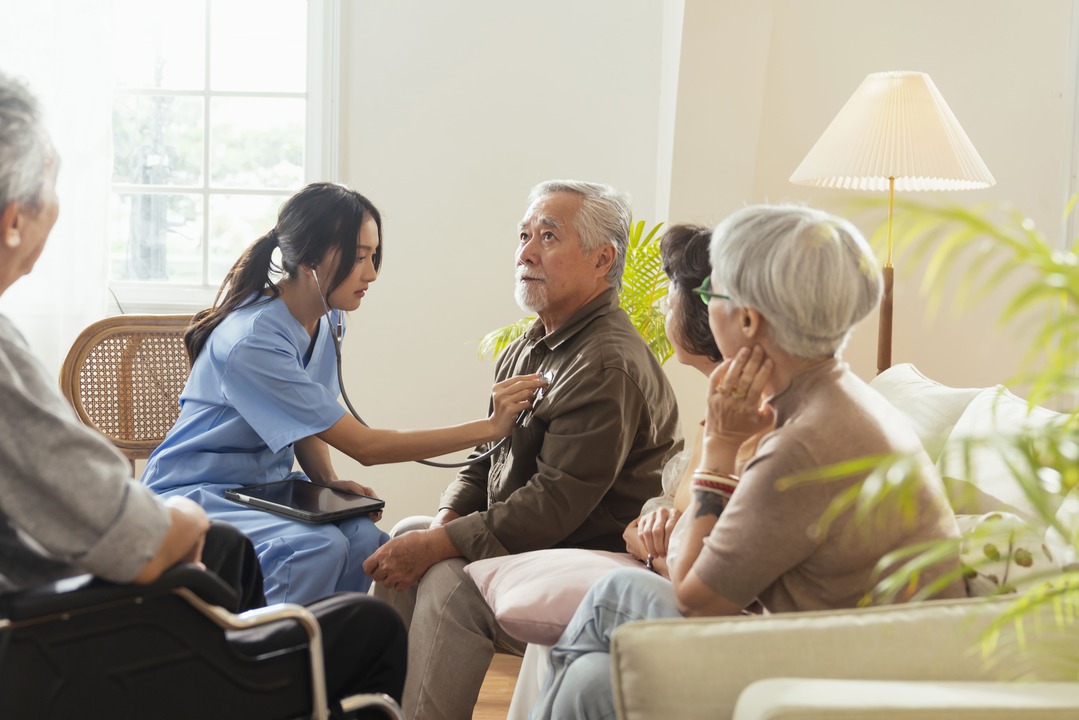 Cara Panggil Dokter ke Rumah
